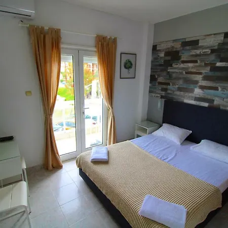 Sunset Beachfront * Neos Marmaras