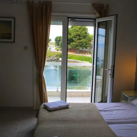 Sunset Beachfront Hotel